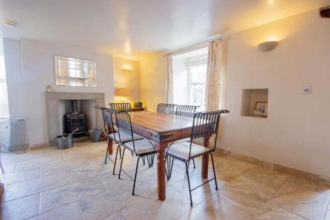 Lounge / Dining Room