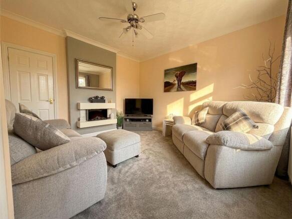 2 bed End of Terrace for sale Image 6