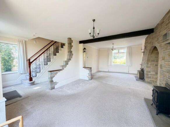 3 bed Semi-Detached for sale Image 4