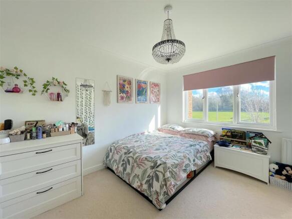 Bedroom (1).jpeg