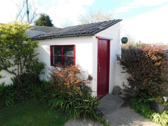 OUTBUILDING 2