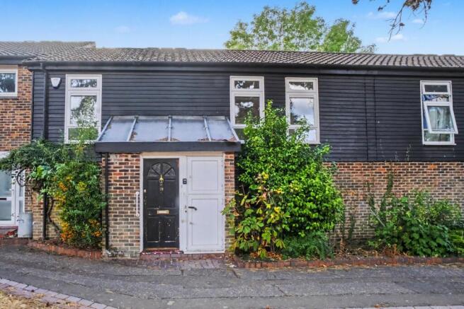 25 Radnor Grove, Hillingdon, Uxbridge, Middlesex, UB10 0ET