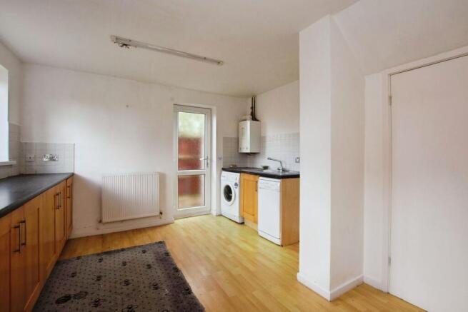 Greenford Close, Nuthall, Nuthall, NG16 photo 4