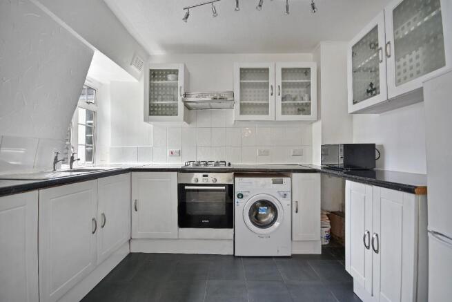 Fitted kitchen