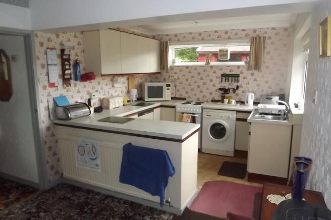 Dining kitchen