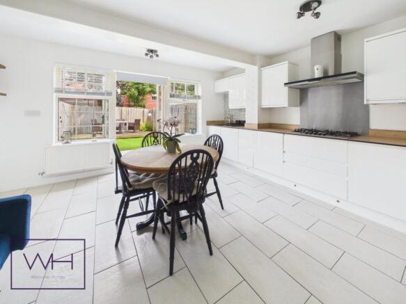 3 bed Mews for sale Image 11