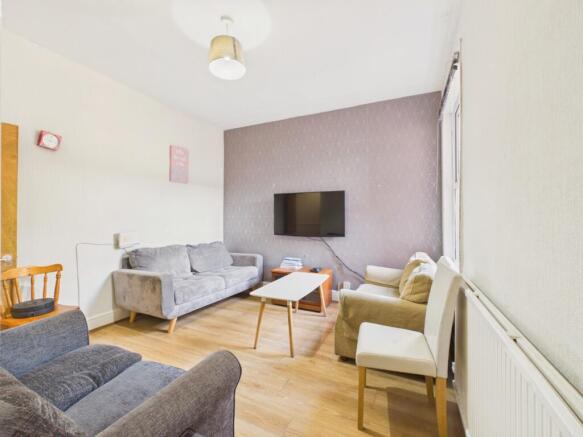 Edgecumbe Street, Hull, East Riding of Yorkshire, HU5 2EX photo 4