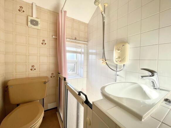 2 bed Terraced for sale Image 11