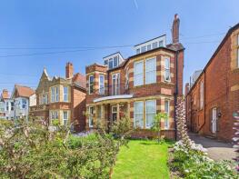 Flat 3, 7 Sutherland House, Turketel Road, Folkestone CT20 2PA