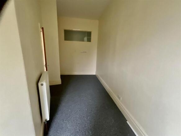 Not Specified to rent Image 6