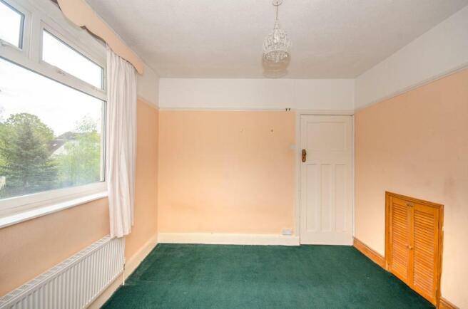 Bedroom two pic 2.jpg