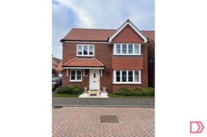 6, Falling Sands Close, Kidderminster DY11 7AT