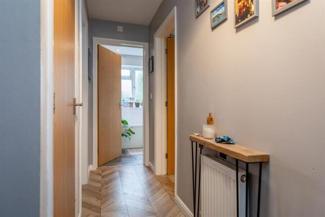 Lincombe Road, Downend Hallway.jpg