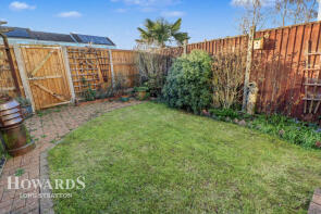 1, St Leger, Norwich NR15 2SY