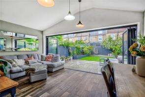 124, Ribblesdale Road, London SW16 6SR