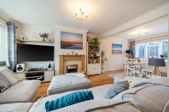 1395602-19-696107a04e714