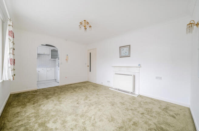 1303857-11-683ec7...