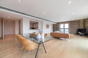Apartment 101, 26 Tea Trade Wharf, Shad Thames, London SE1 2AS