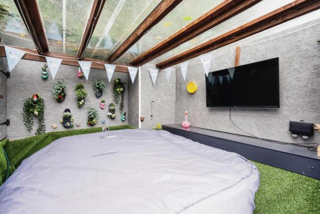 Summer House