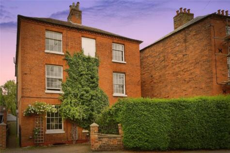 Loves Grove, Worcester, Worcestershire, WR1