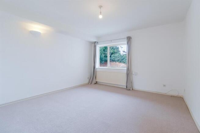 Living Room a.jpg