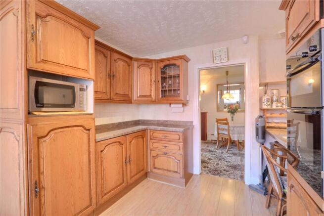 2 bed Bungalow for sale Image 7