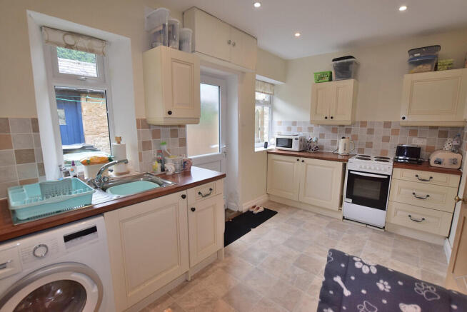2 bed Cottage for sale Image 5