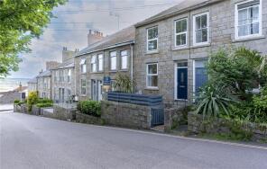 9, Parc Terrace, Chywoone Hill, Penzance TR18 5AS