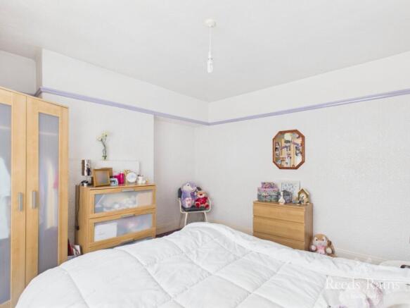 3 bed Terraced for sale Image 12