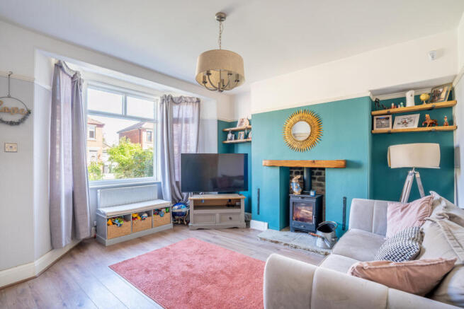 3 bed Semi-Detached for sale Image 7