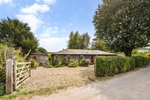 Crossroads House, North Lane, Charlton, Chichester PO18 0HU