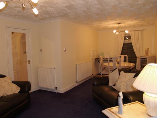 Lounge/Dining Room