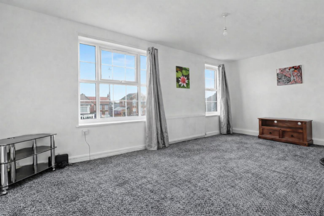 sitting/dining room