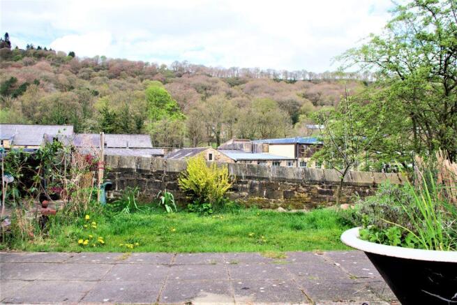 Garden at Side
