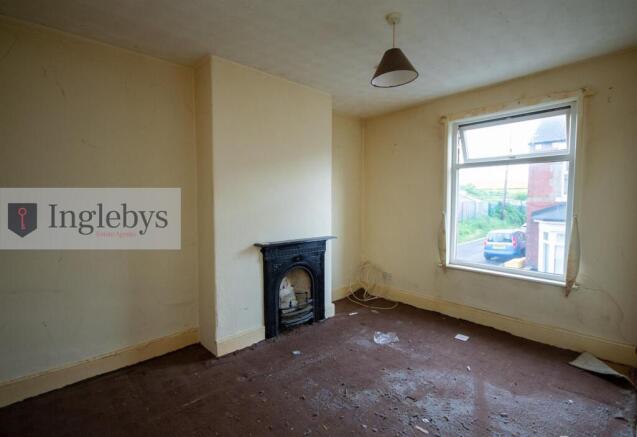 3 bed Terraced for sale Image 7