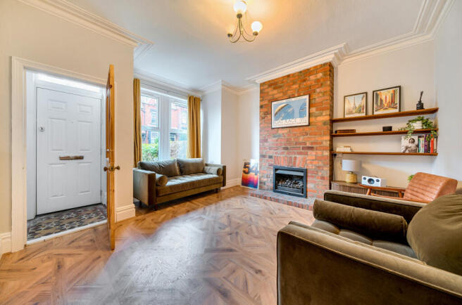 1372791-11-690887...