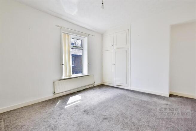 2 bed Terraced for sale Image 9
