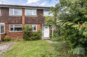 153, Lower Weybourne Lane, Badshot Lea, Farnham GU9 9LL