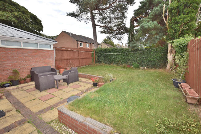 3 bed Semi-Detached for sale Image 11