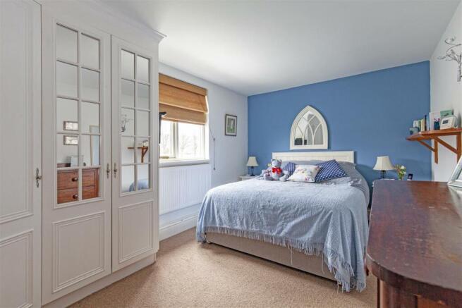 Bedroom 3-1.jpg