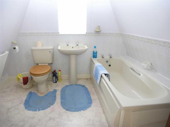 En-suite Bathroom