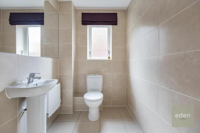 SEPARATE WC