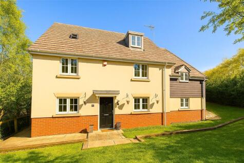 St. Swithins Road, Fleet, Hampshire, GU51