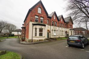 2, Neilston Rise, Bolton BL1 5XZ