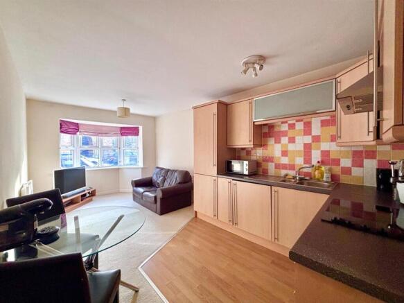 WhatsApp Image 2026-01-20 at 16.45.34 (4).jpeg