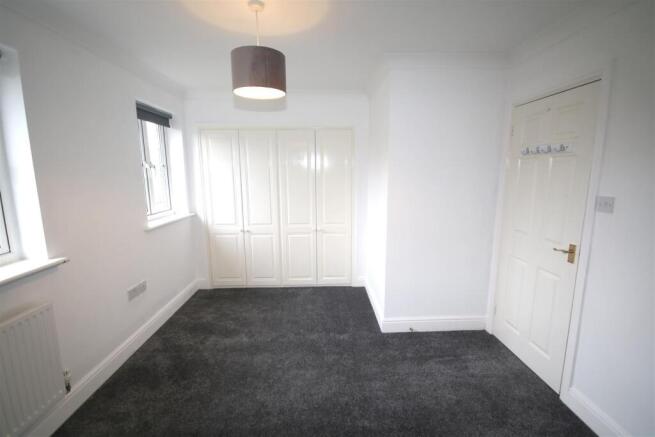 Bedroom 1a.JPG