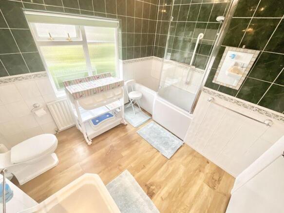 Photo 34