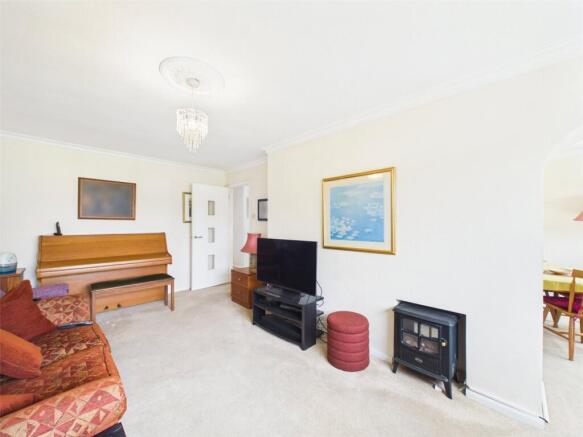 Rectory Meadow, Chinnor, OX39 photo 4