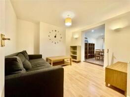 86b, Minford Gardens, London W14 0AP