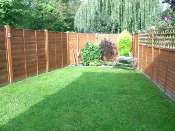 Photo 8